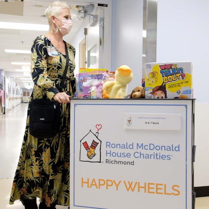 Caritas circle holiday bus tour 2018 happy wheels - RMHC Richmond